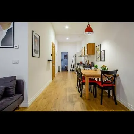 Apartment Metritikas Istanbul